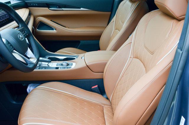 new 2025 INFINITI QX60 car, priced at $69,550