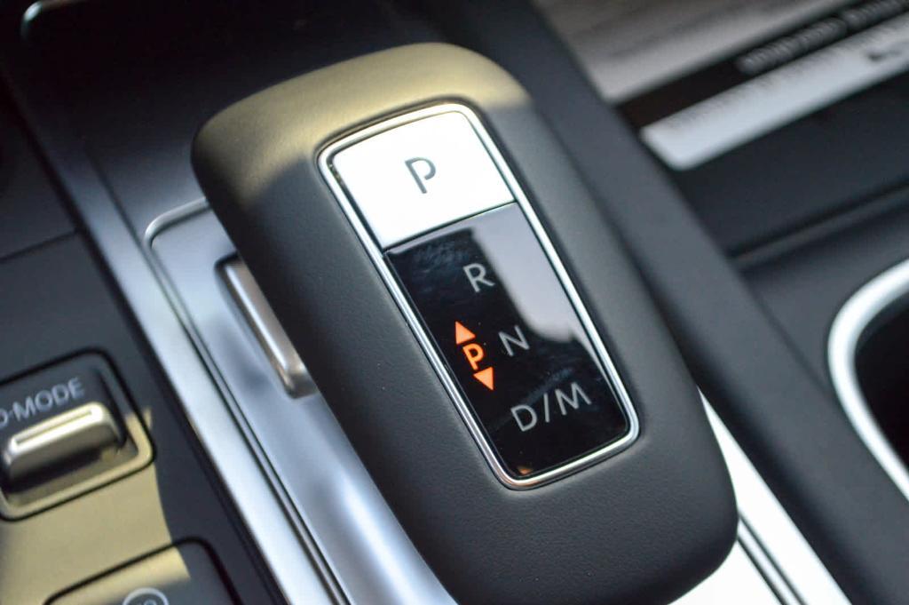 used 2025 INFINITI QX60 car, priced at $46,999
