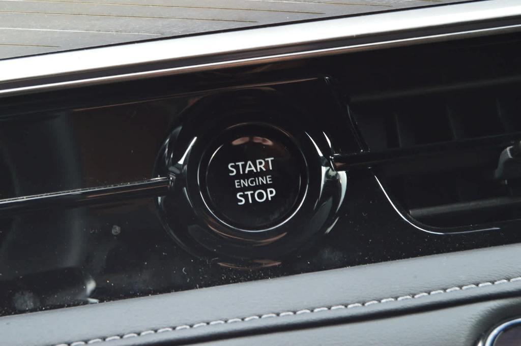 used 2025 INFINITI QX80 car, priced at $94,499