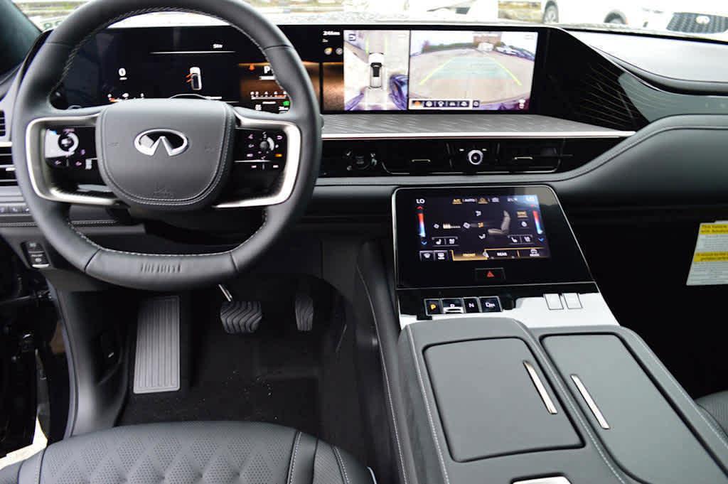 new 2025 INFINITI QX80 car, priced at $112,590