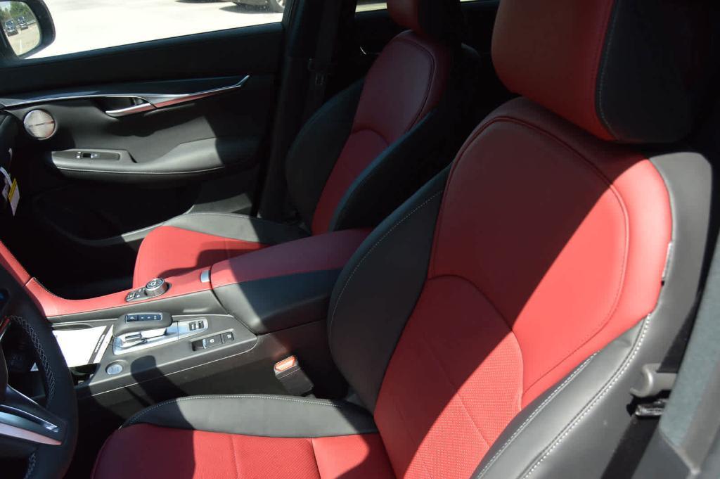 new 2025 INFINITI QX50 car, priced at $55,120
