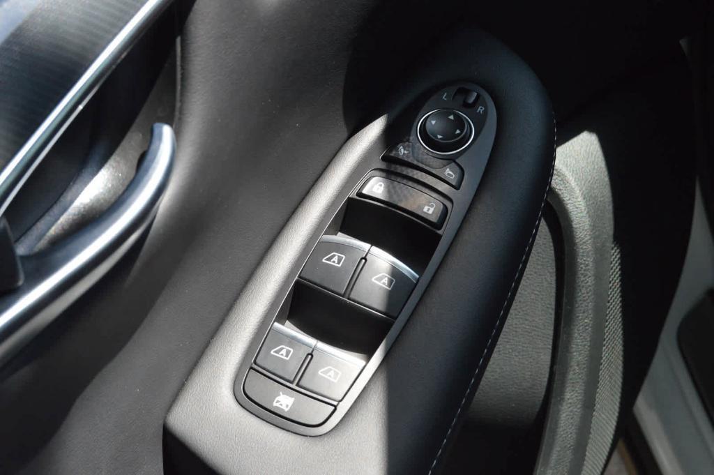 new 2025 INFINITI QX50 car, priced at $55,120
