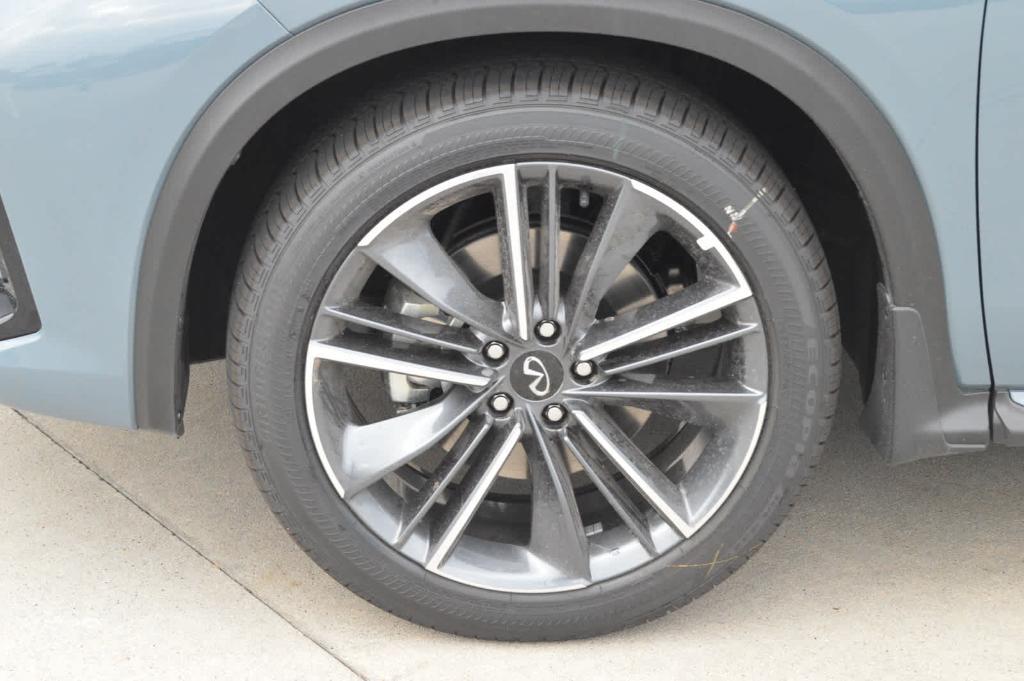 new 2025 INFINITI QX50 car, priced at $54,330