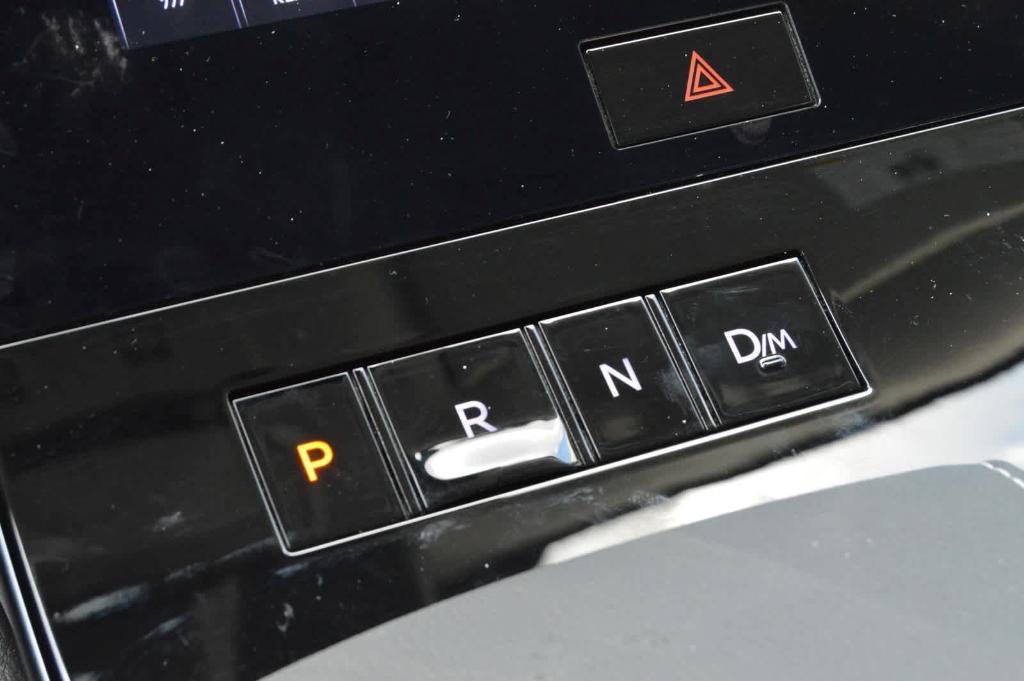used 2025 INFINITI QX80 car, priced at $76,499
