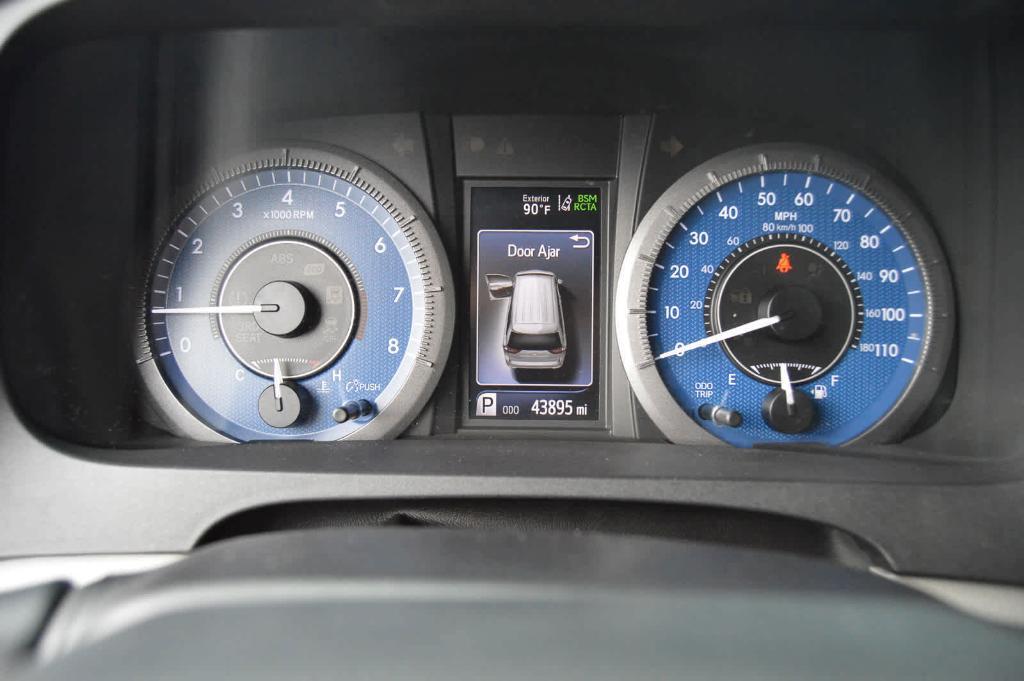 used 2020 Toyota Sienna car, priced at $29,998