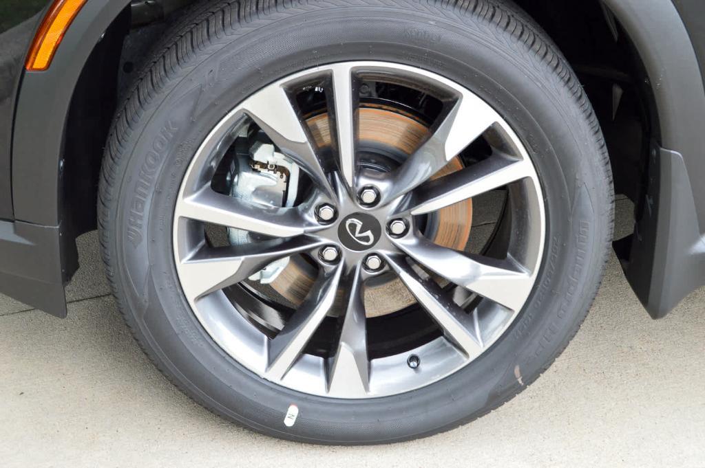 new 2025 INFINITI QX60 car, priced at $59,080