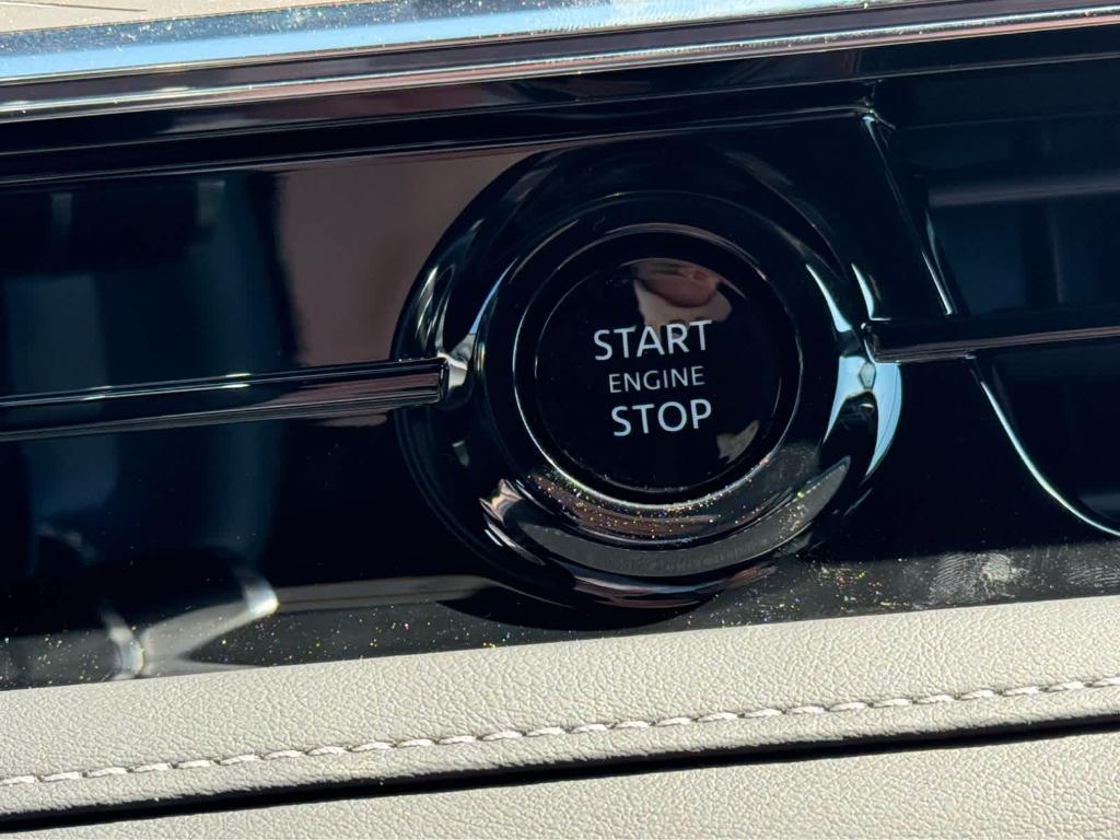 new 2026 INFINITI QX80 car, priced at $117,160