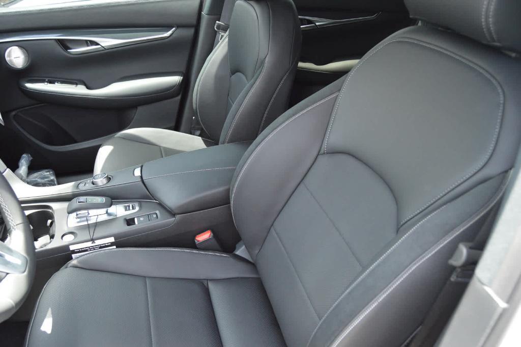 new 2025 INFINITI QX50 car, priced at $54,170