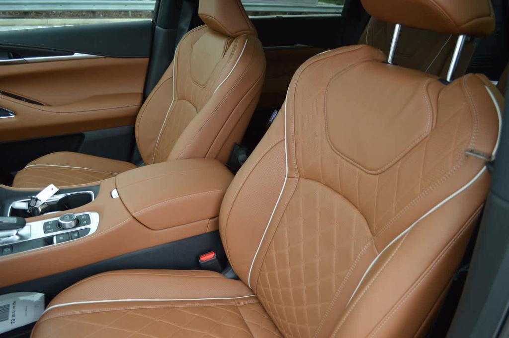 new 2025 INFINITI QX60 car, priced at $69,550