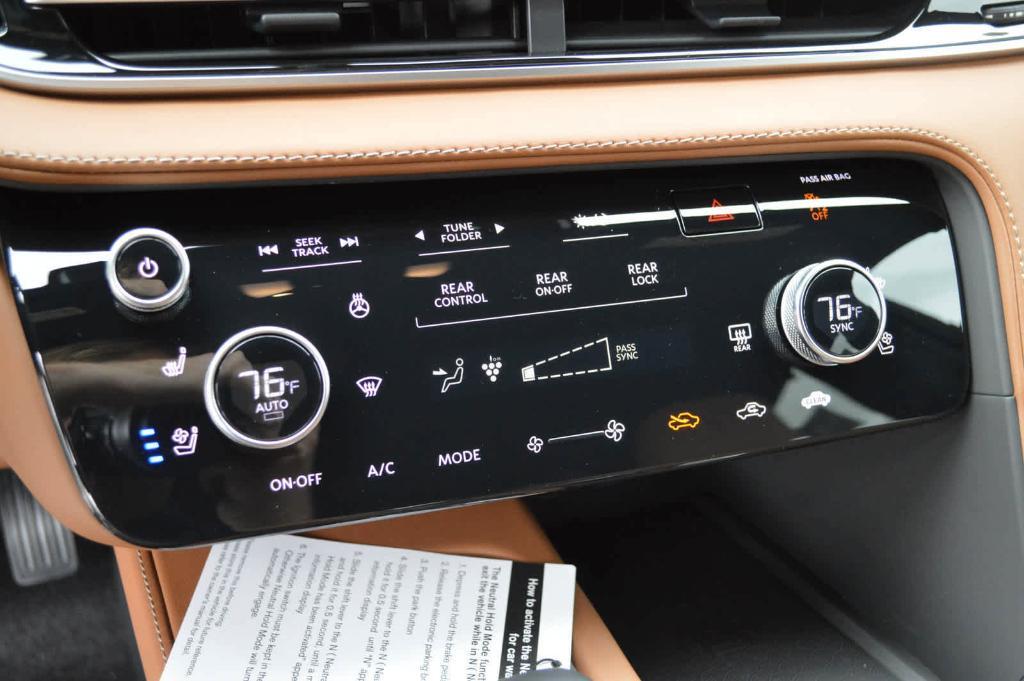 new 2025 INFINITI QX60 car, priced at $69,550