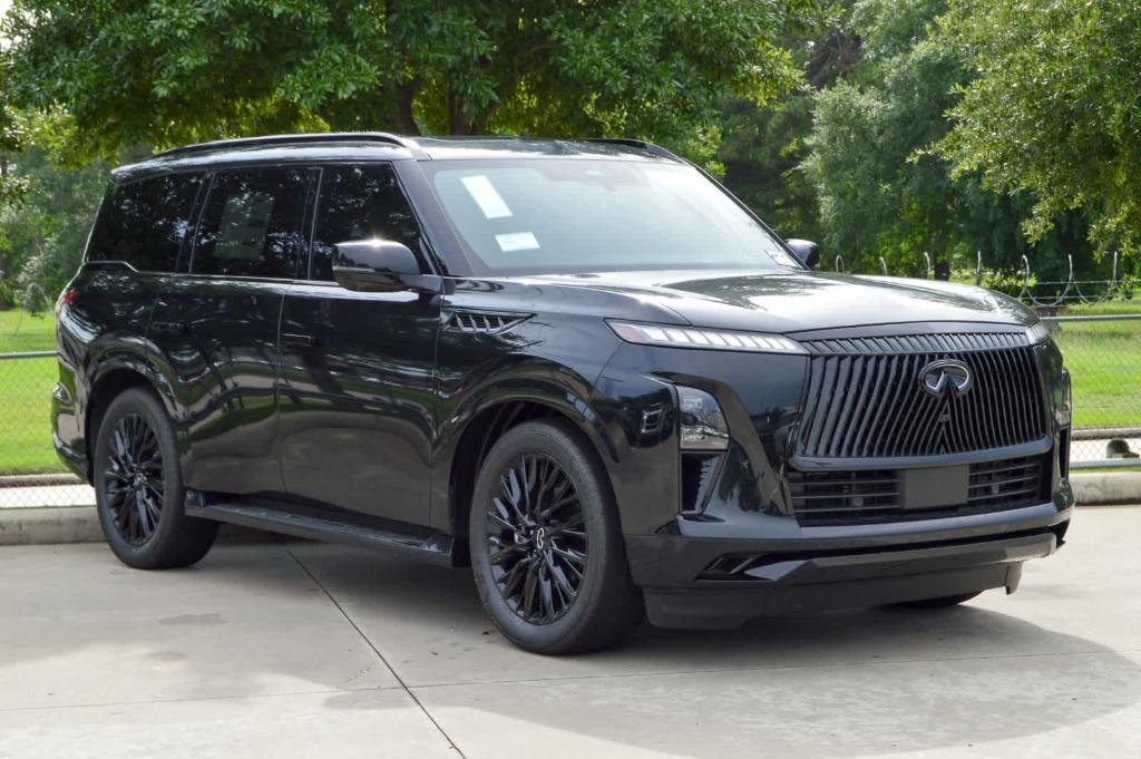 new 2025 INFINITI QX80 car, priced at $121,720