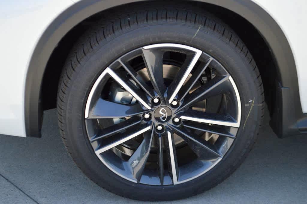 new 2025 INFINITI QX55 car, priced at $52,985