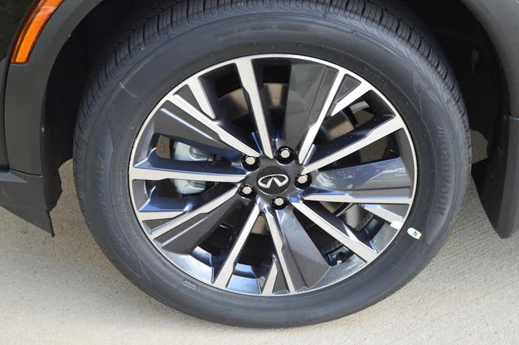 new 2026 INFINITI QX60 car, priced at $60,185
