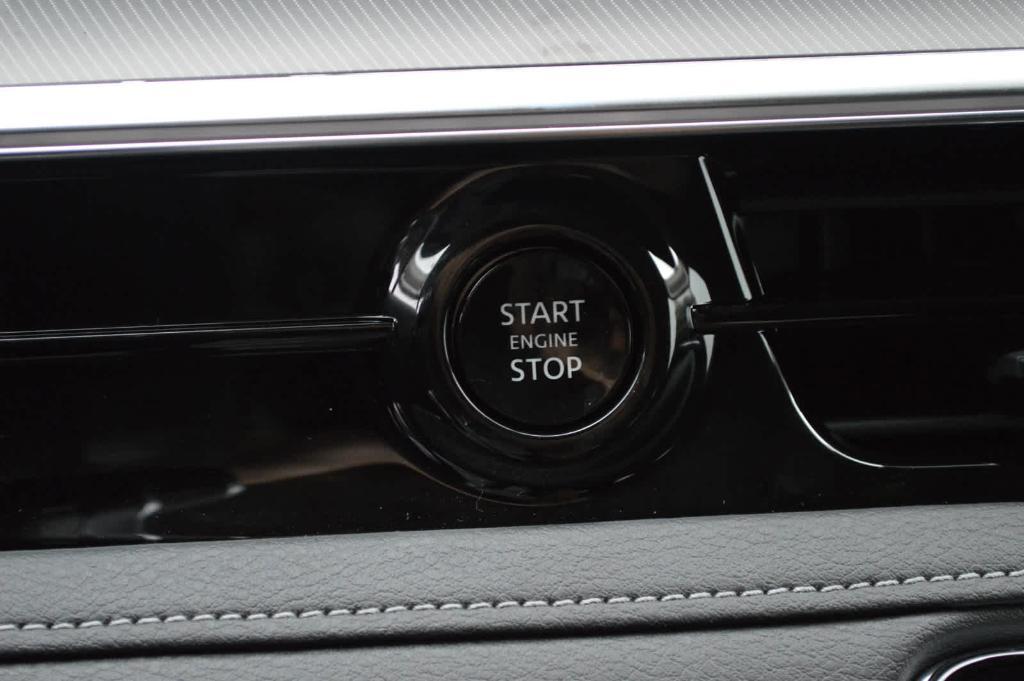 new 2025 INFINITI QX80 car, priced at $92,100