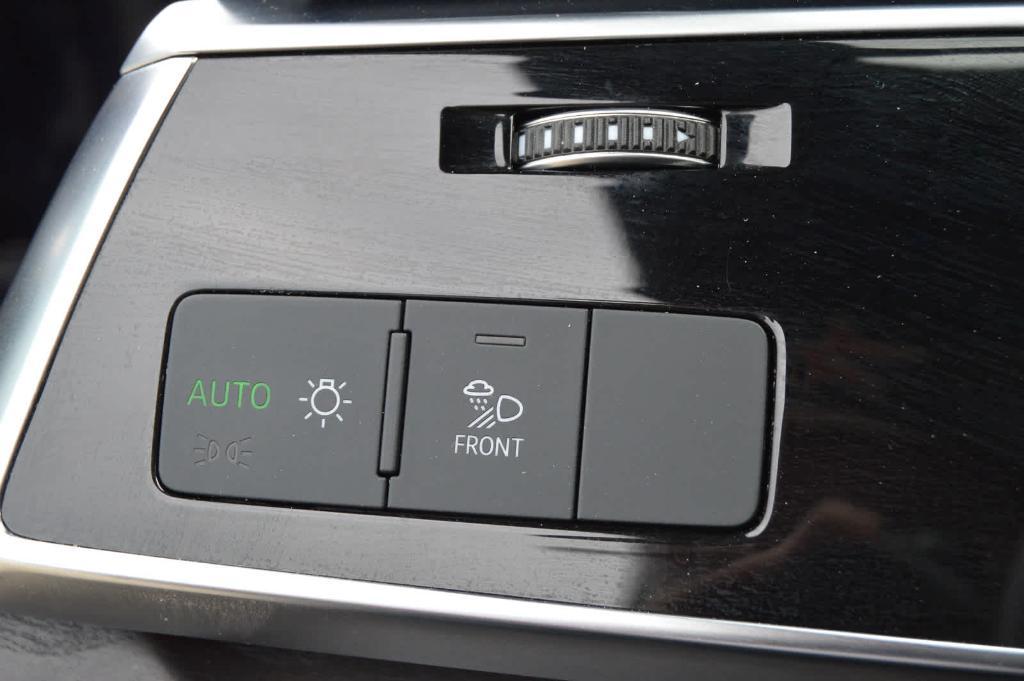 used 2021 Audi Q8 car, priced at $35,999