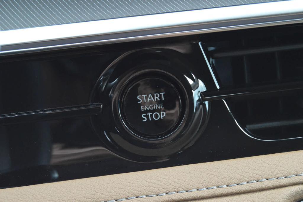 new 2026 INFINITI QX80 car, priced at $95,175