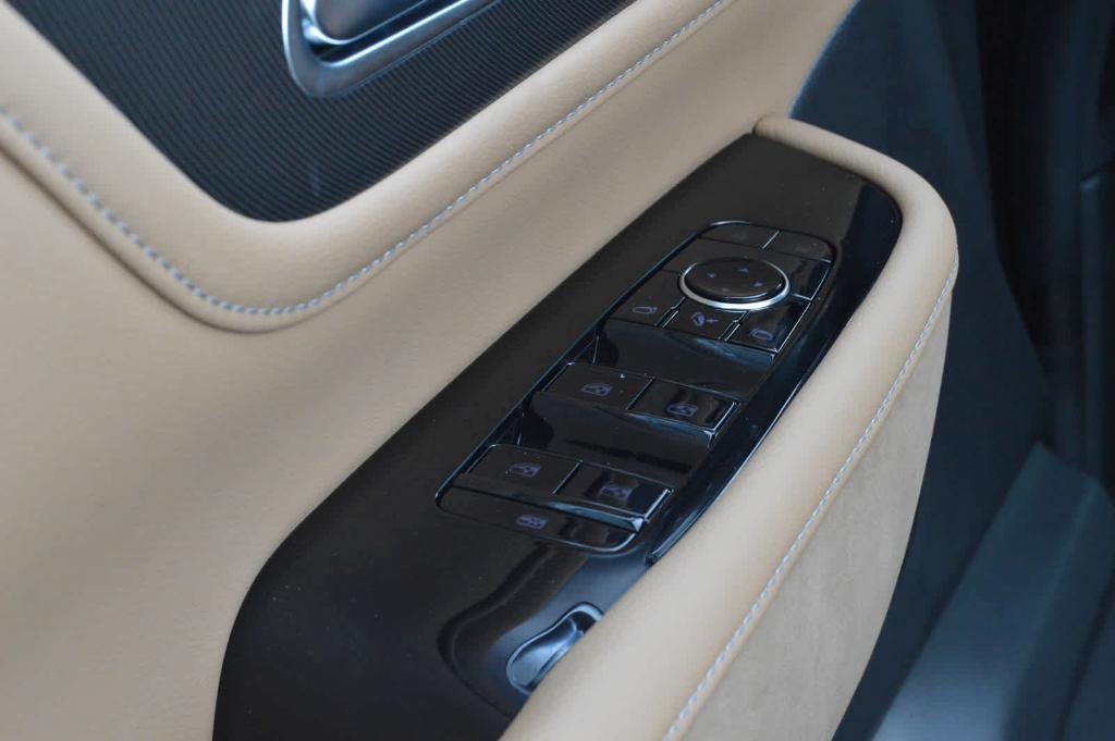 new 2026 INFINITI QX80 car, priced at $95,175
