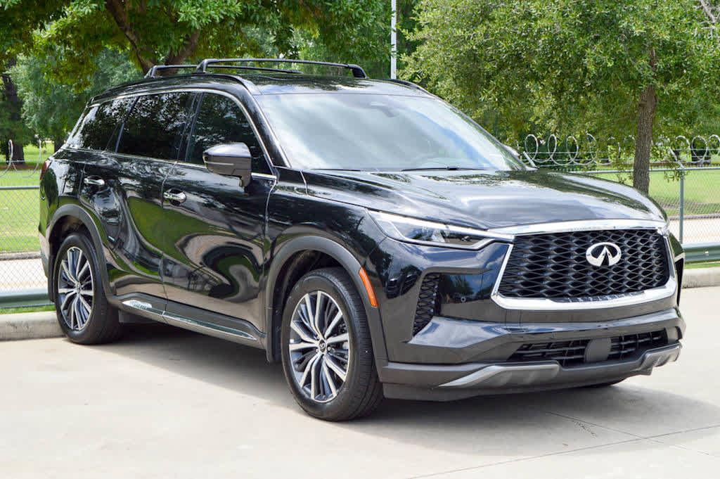 used 2025 INFINITI QX60 car, priced at $51,999