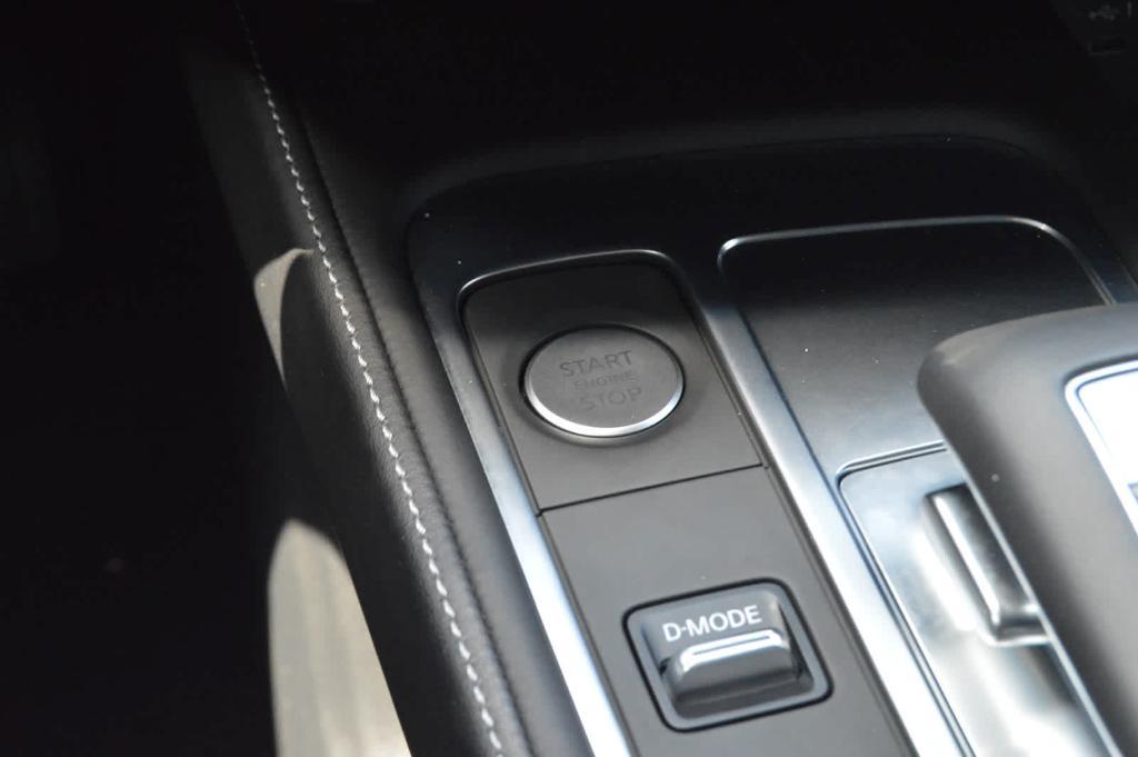 used 2025 INFINITI QX60 car, priced at $59,999