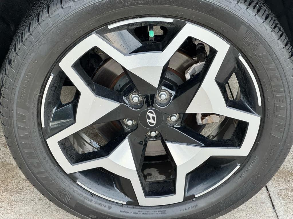 used 2024 Hyundai SANTA CRUZ car, priced at $30,999