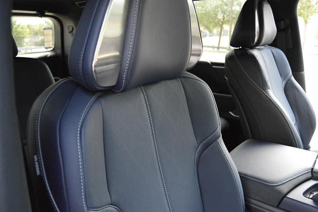 new 2026 INFINITI QX80 car, priced at $106,620