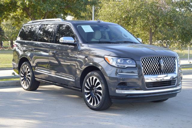 used 2024 Lincoln Navigator car, priced at $89,999