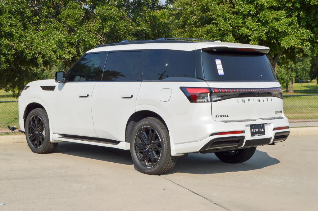 new 2026 INFINITI QX80 car, priced at $106,525