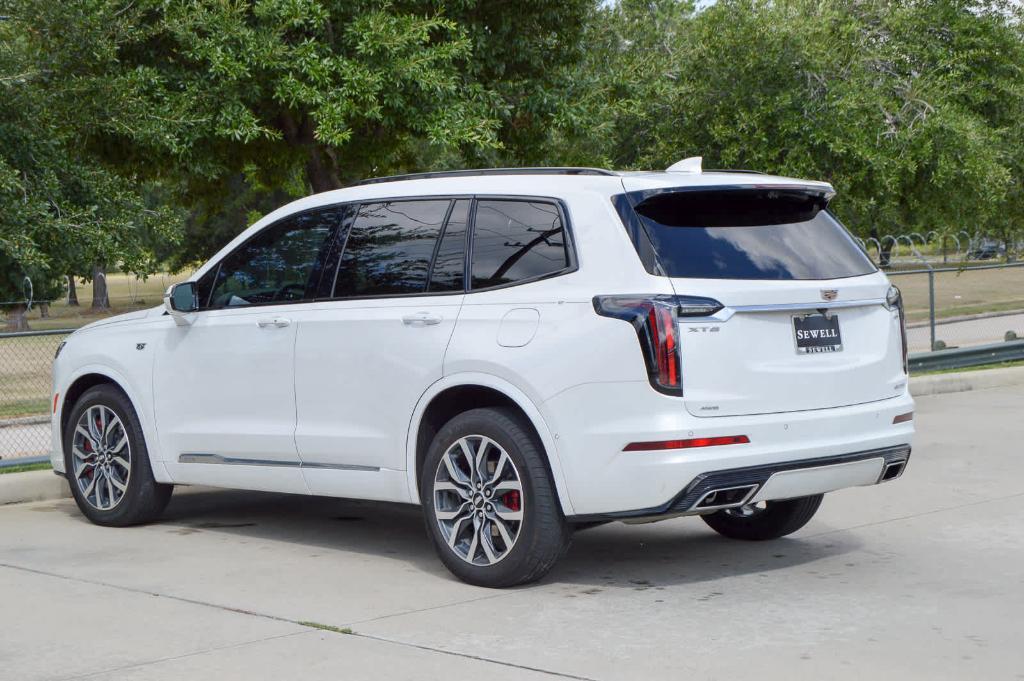 used 2023 Cadillac XT6 car, priced at $36,699