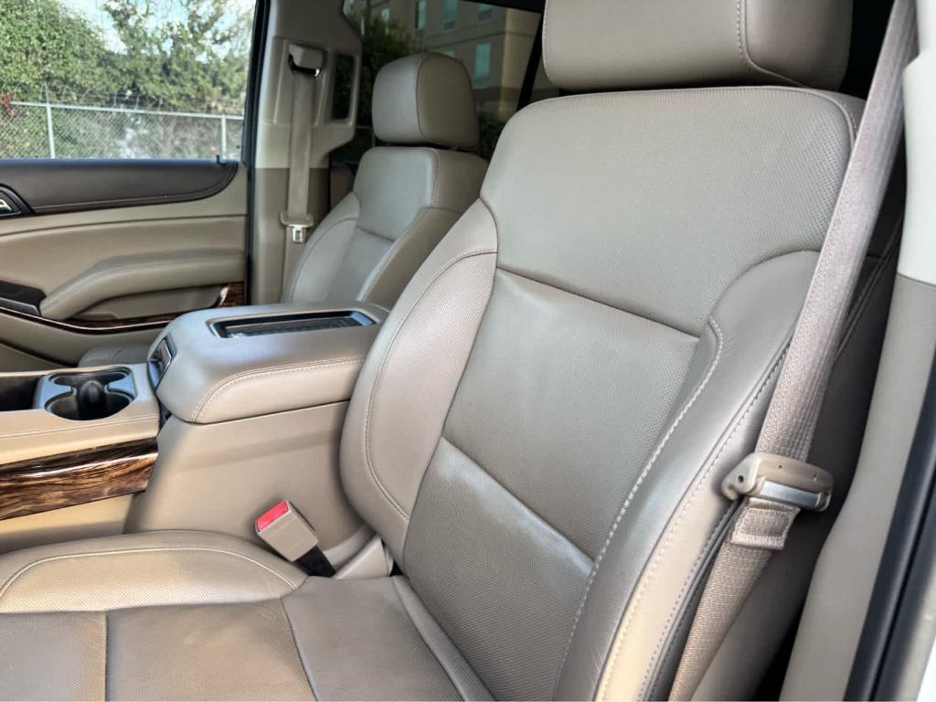 used 2016 GMC Yukon car, priced at $26,999