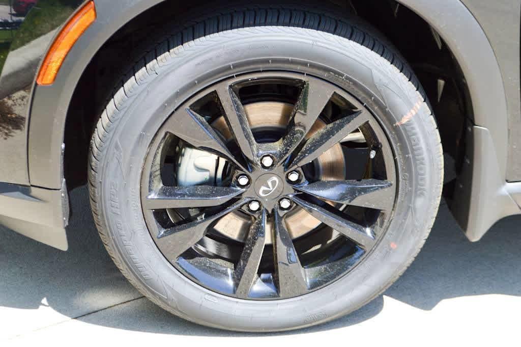 new 2025 INFINITI QX60 car, priced at $60,980