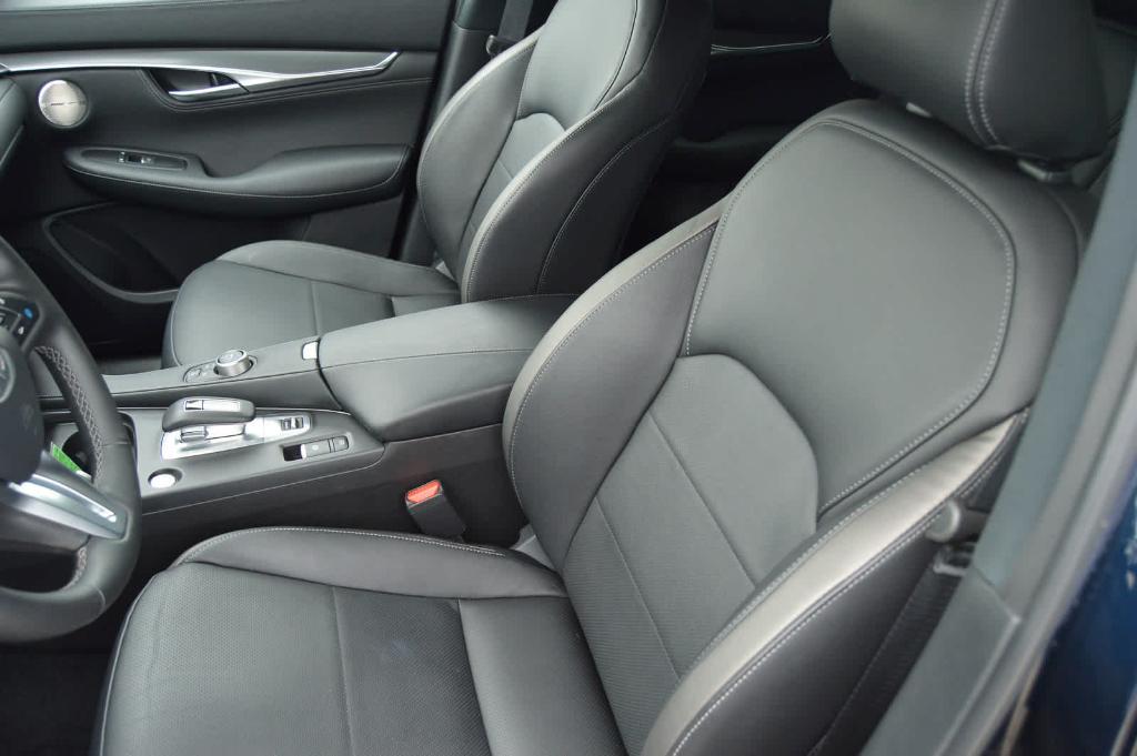 used 2025 INFINITI QX55 car, priced at $44,999