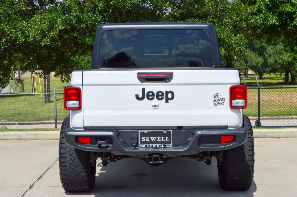 used 2022 Jeep Gladiator car, priced at $29,997