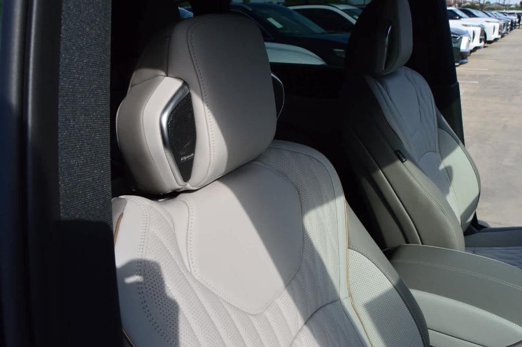 new 2026 INFINITI QX60 car, priced at $70,990