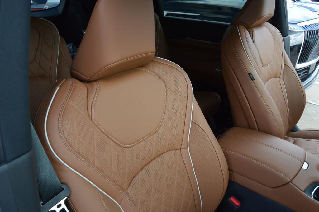 new 2025 INFINITI QX60 car, priced at $69,550