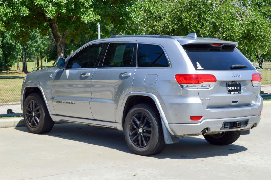 used 2017 Jeep Grand Cherokee car, priced at $15,499