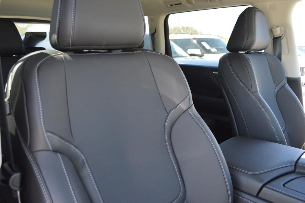 used 2025 INFINITI QX80 car, priced at $71,999