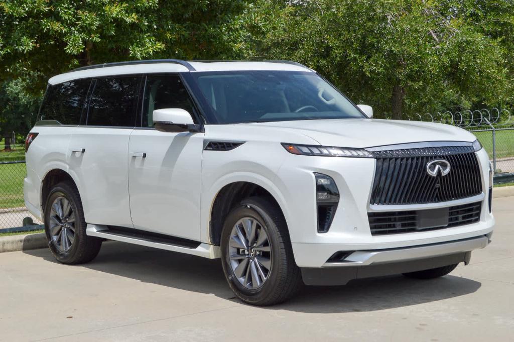 used 2025 INFINITI QX80 car, priced at $71,999