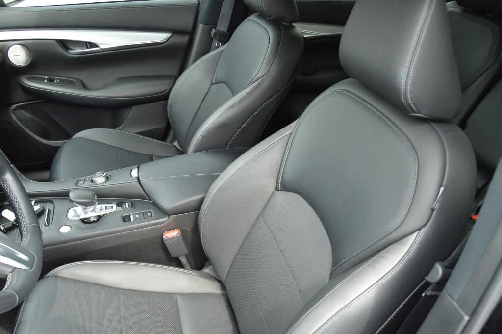 used 2022 INFINITI QX50 car, priced at $30,999