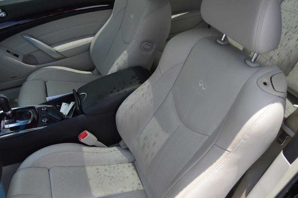 used 2014 INFINITI Q60 car, priced at $18,999