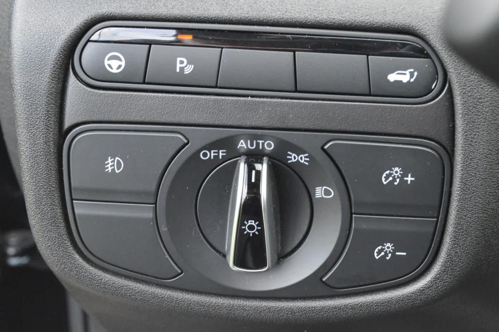used 2025 INFINITI QX55 car, priced at $41,499