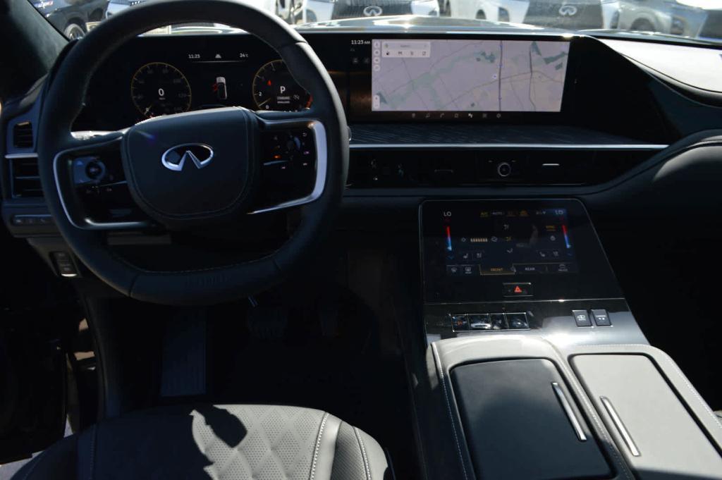new 2025 INFINITI QX80 car, priced at $112,590