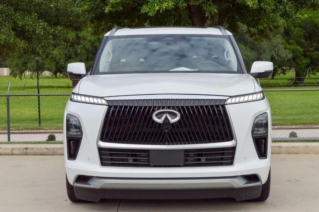 used 2025 INFINITI QX80 car, priced at $86,999