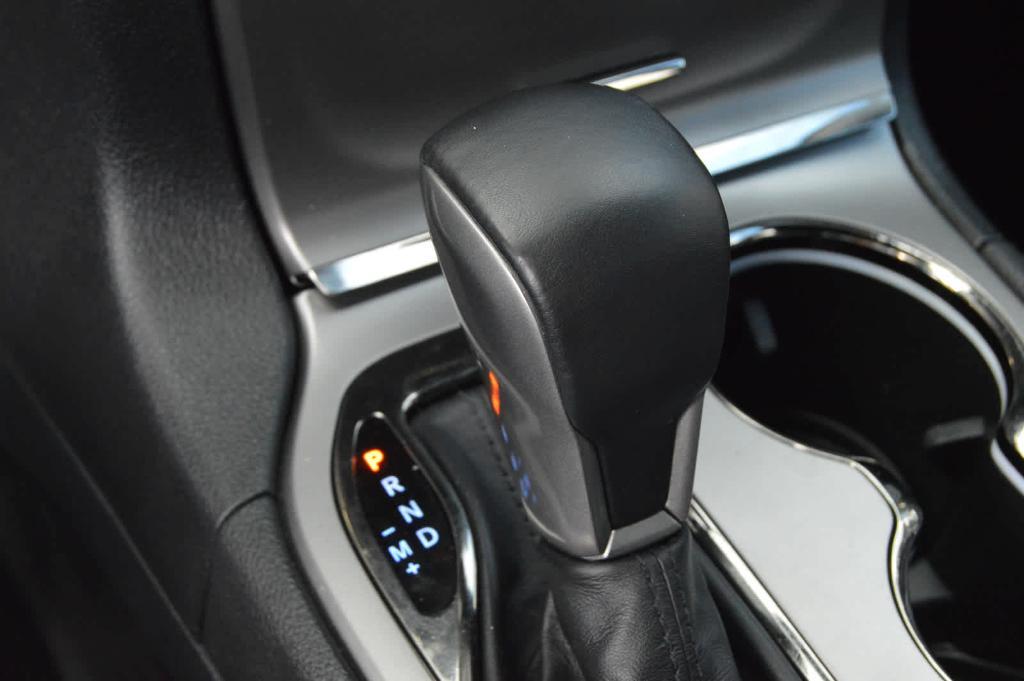 used 2020 Jeep Grand Cherokee car, priced at $24,991