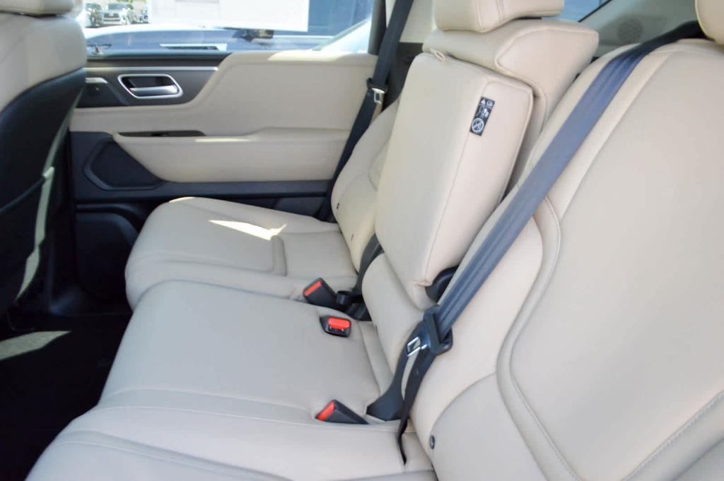 new 2025 INFINITI QX80 car, priced at $85,140