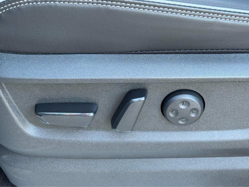 new 2026 INFINITI QX80 car, priced at $98,275