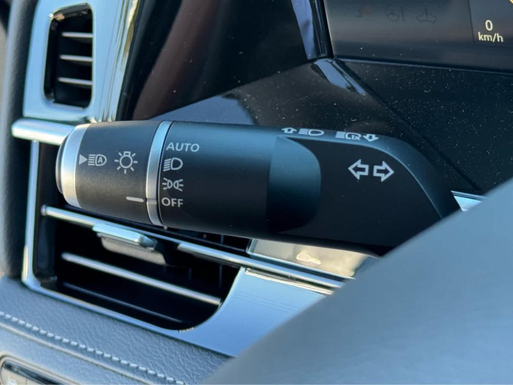 new 2026 INFINITI QX80 car, priced at $98,275