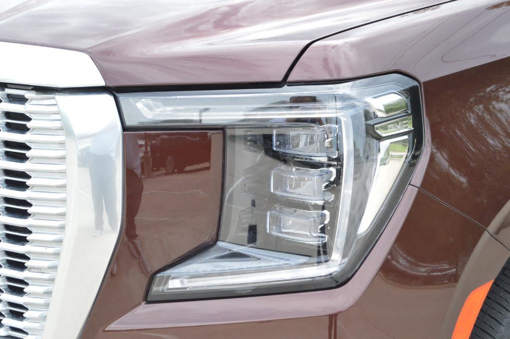 used 2023 GMC Yukon car, priced at $61,499