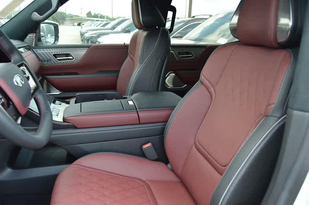 new 2025 INFINITI QX80 car, priced at $112,795