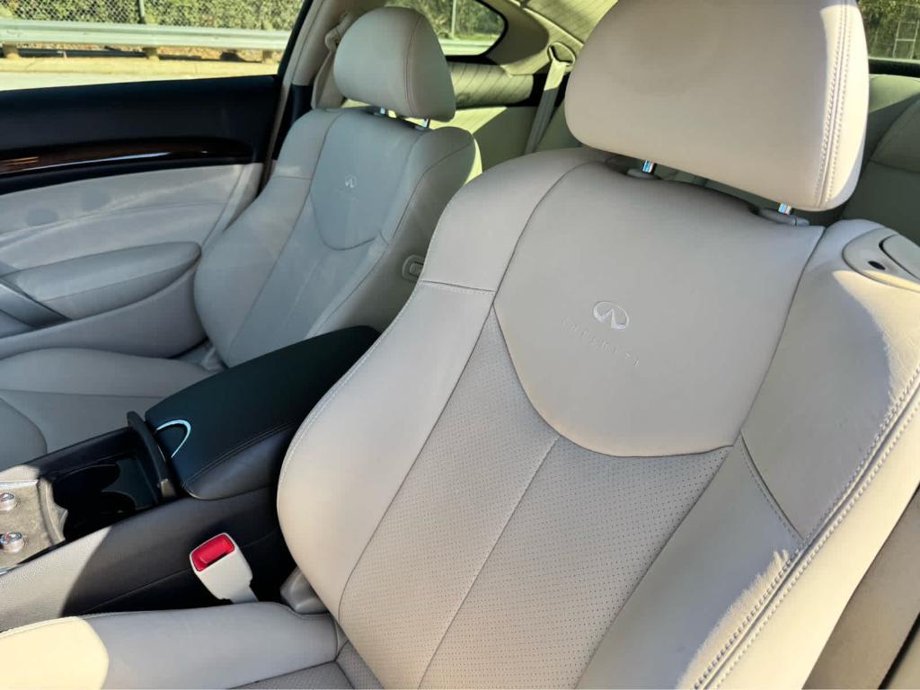 used 2014 INFINITI Q60 car, priced at $21,999