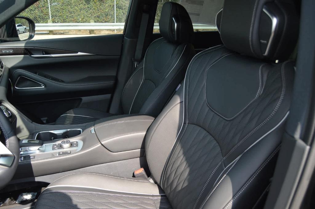 new 2026 INFINITI QX60 car, priced at $79,520